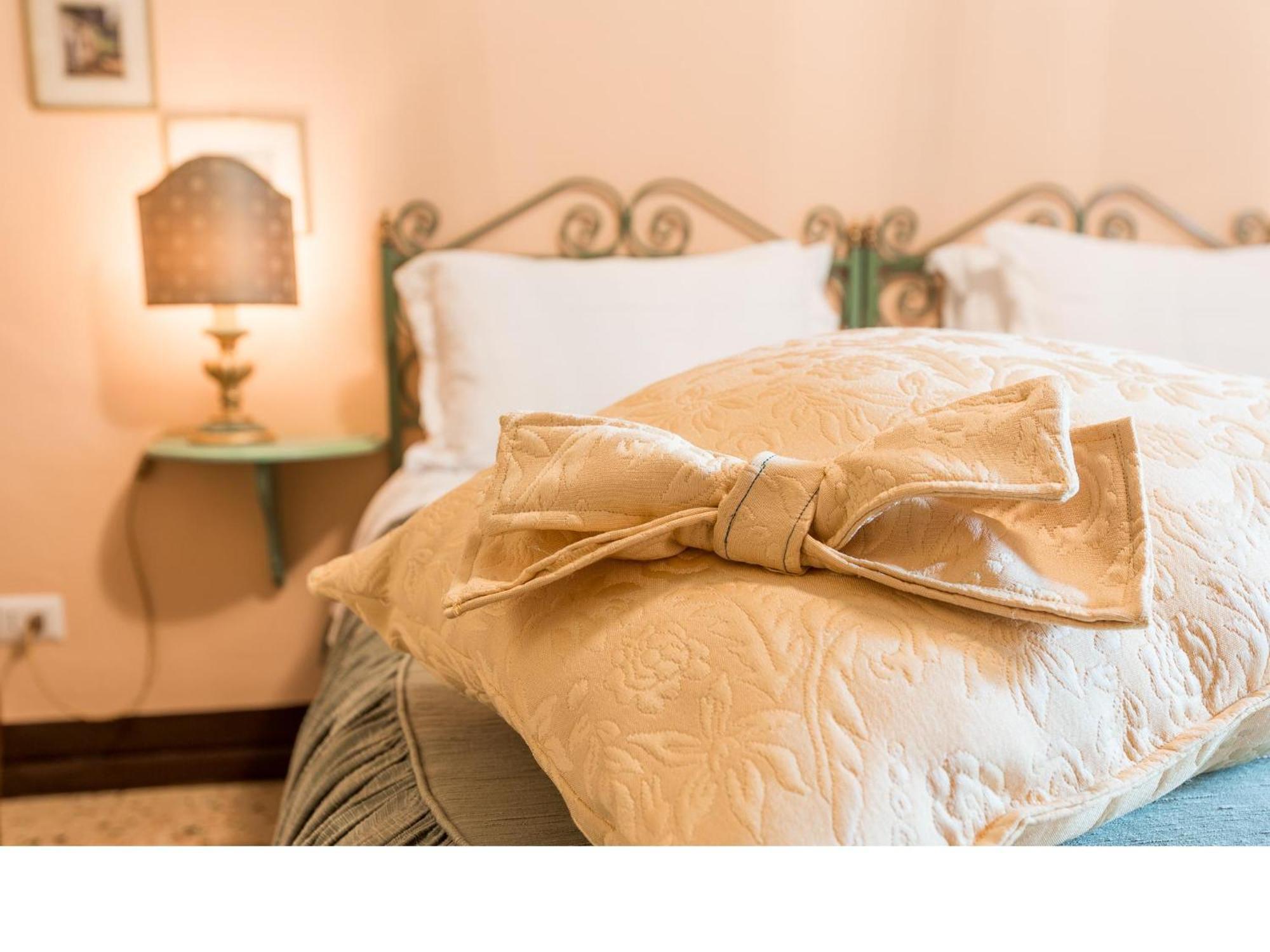 Casa Fiorita Bed & Breakfast Sant'Enea Phòng bức ảnh