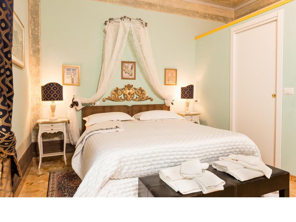 Casa Fiorita Bed & Breakfast Sant'Enea Ngoại thất bức ảnh